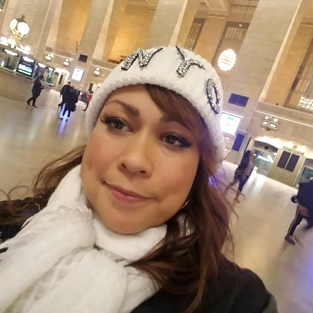 Meet your Posher, Nina